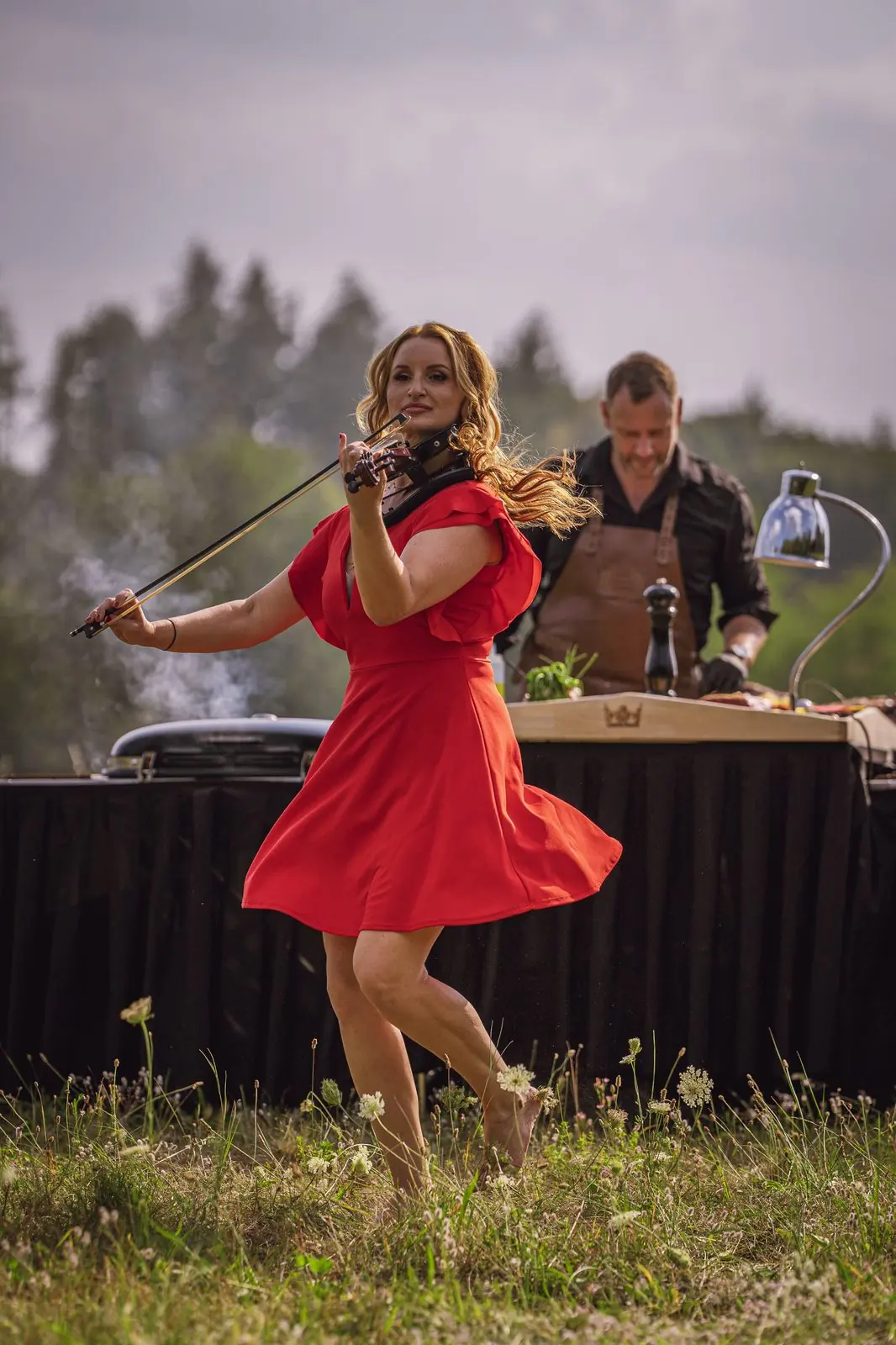 Wedding · first dance next to the smoker