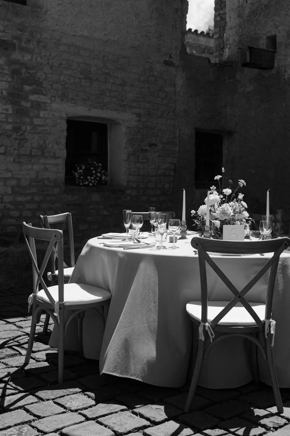 Wedding table in a courtyard